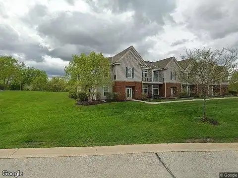 W206N16747 Blackberry Cir, Jackson, WI 53037