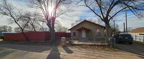 302 Osceola Avenue, Dalhart, TX 79022