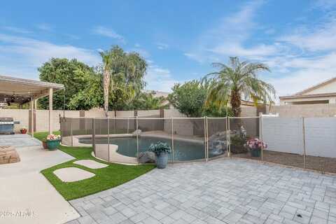 9001 W LONE CACTUS Drive, Peoria, AZ 85382