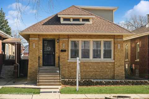 7427 S. Bennett Avenue, Chicago, IL 60649