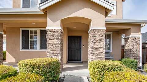 1385 Maiden Court, Tracy, CA 95377