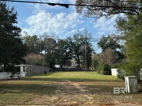 116 Pecan Avenue, Fairhope, AL 36532