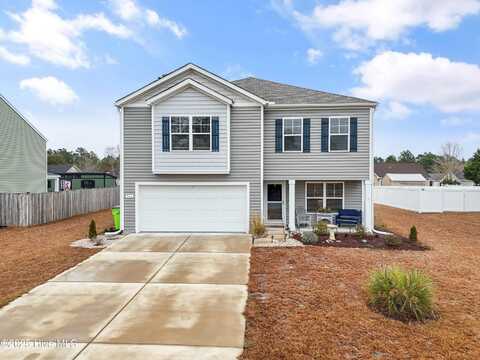 566 Pinecrest Street NW, Shallotte, NC 28470