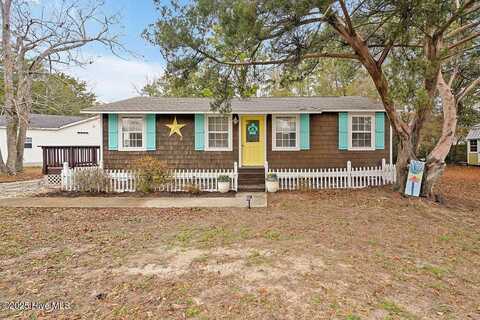 418 Stuart Avenue, Southport, NC 28461