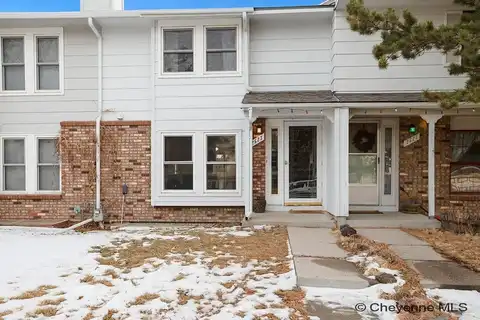 2623 SAGEBRUSH AVE, Cheyenne, WY 82009