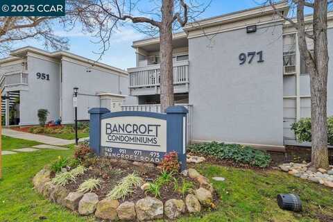 951 Bancroft Rd, Concord, CA 94518