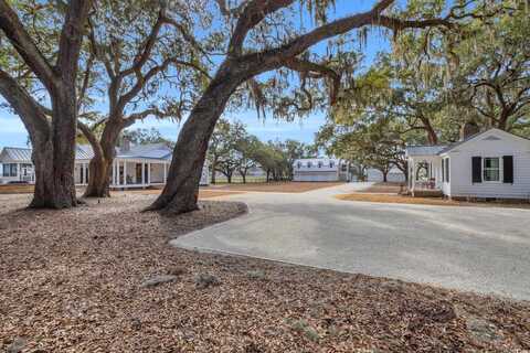 161 Twelve Oaks Dr., Pawleys Island, SC 29585