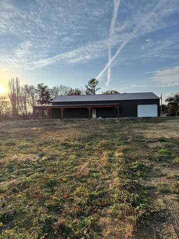 7645 BINGS STORE ROAD, Earle, AR 72331