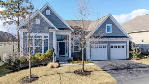 37 Woody Nook, Plymouth, MA 02360