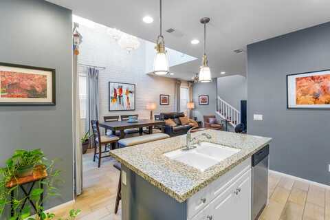 232 Paseo Gusto, Palm Desert, CA 92211