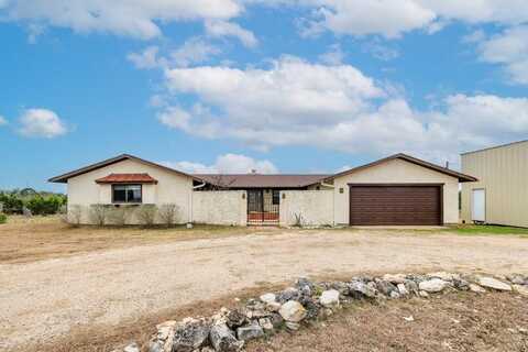 207 Broken Spur, Mountain Home, TX 78058