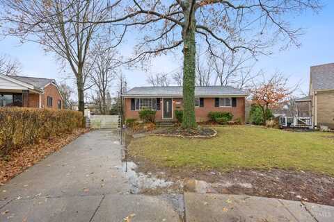 3677 Shortridge Circle, Green, OH 45247