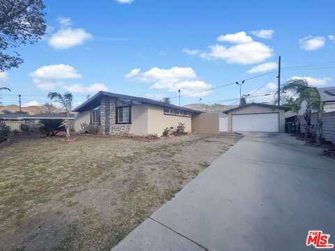 13108 Fellows Ave, Sylmar, CA 91342