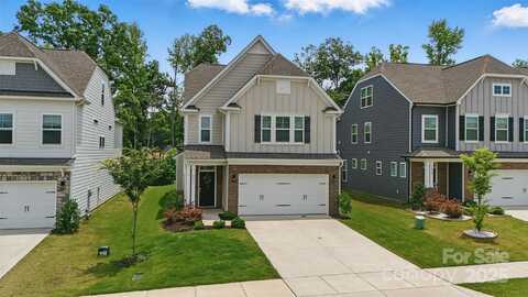 3899 Center Place Drive, Harrisburg, NC 28075