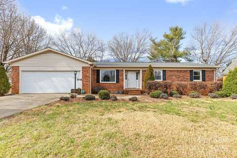 137 Dellinger Drive, Statesville, NC 28625