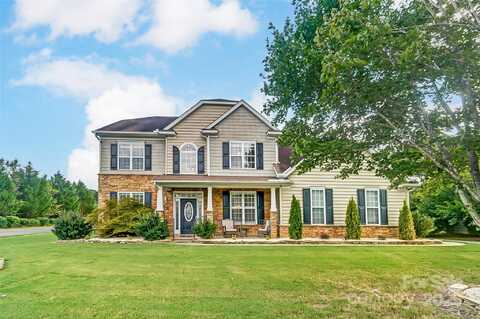 712 Springwood Drive, Waxhaw, NC 28173