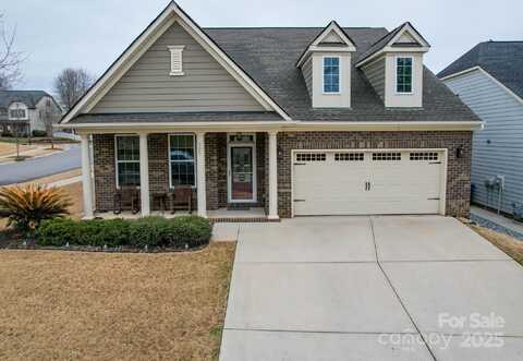 105 Blossom Ridge Drive, Mooresville, NC 28117