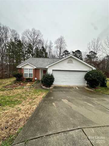 7120 Red Bud Circle, Charlotte, NC 28214