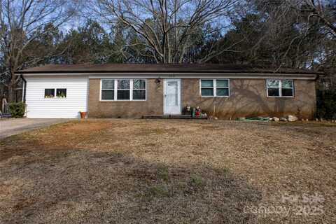 420 Eastover Avenue, Norwood, NC 28128