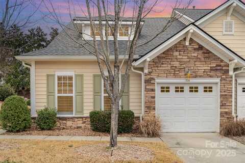 526 Pine Links Drive, Tega Cay, SC 29708