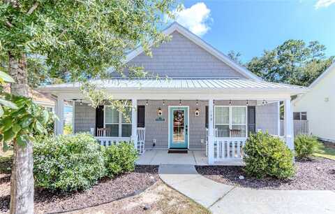 148 NE 12th Street, Oak Island, NC 28465