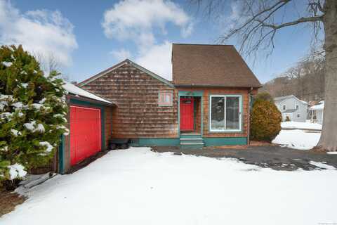 11 Buttonball Trail, Norwalk, CT 06851