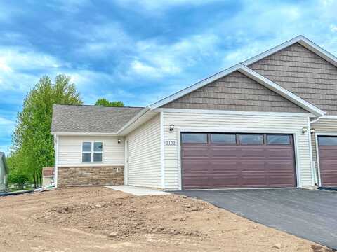 2102 S IRONWOOD AVENUE, Marshfield, WI 54449