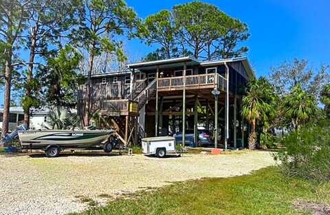 16448 Hodges Ave, Cedar Key, FL 32625