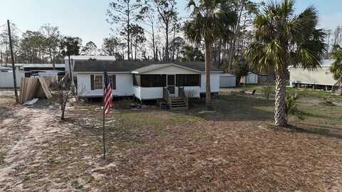 105 Ninth St, Steinhatchee, FL 32359