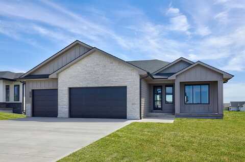 4645 179th Street, Urbandale, IA 50323