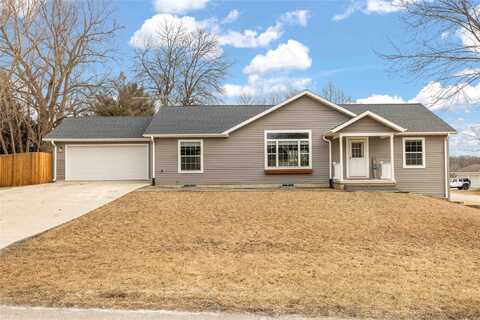 215 Center Street, Martensdale, IA 50160