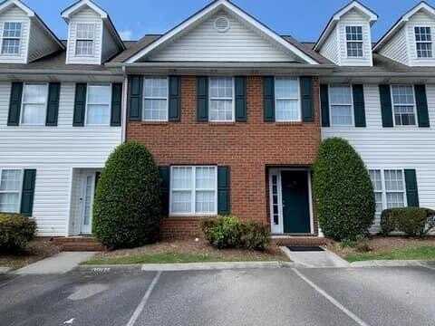 2204 Old Ivy Way, DALTON, GA 30720