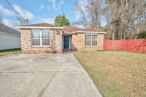 1124 Sweetbriar Station, Fort Walton Beach, FL 32547