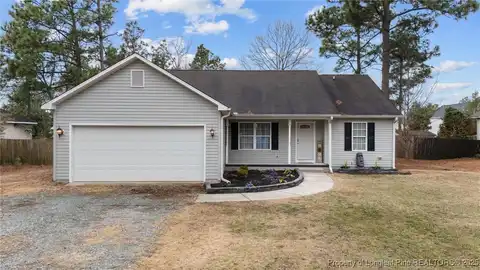 230 Woodgreen Drive, Aberdeen, NC 28315