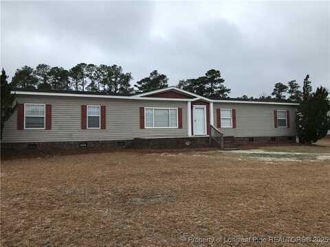 686 Red Oak Farm Road, Tar Heel, NC 28392