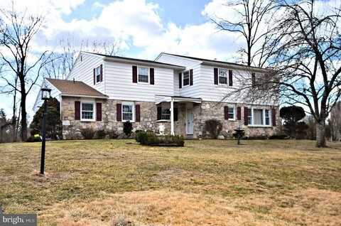 82 SERENE DRIVE, SOUTHAMPTON, PA 18966