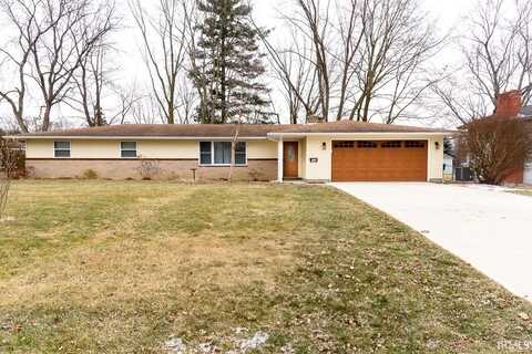 104 Zona Drive, Auburn, IN 46706