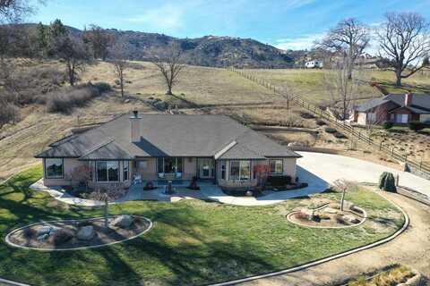 23251 Dart Drive, Tehachapi, CA 93561