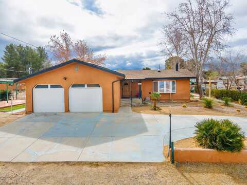 13134 E Avenue V13, Pearblossom, CA 93553