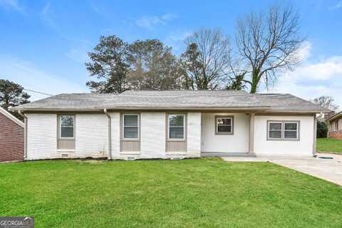 6273 Graceland, Morrow, GA 30260