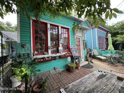 958 Barret Ave, Louisville, KY 40204