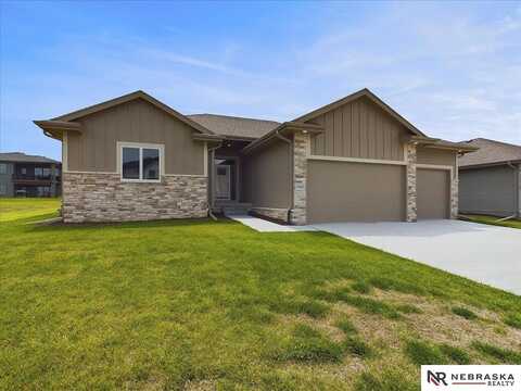 6460 S 208th Street, Omaha, NE 68022