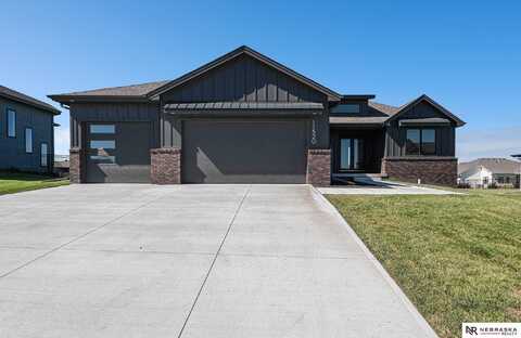 11520 S 117th Street, Papillion, NE 68046