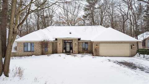 3110 Riverwoods Drive NE, Rockford, MI 49341