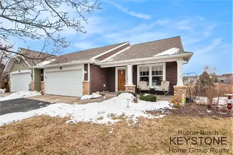 866 Peaceful Drive SE, Byron Center, MI 49315