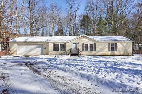 1785 Allen Road, Allegan, MI 49010