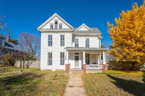 925 W Walnut Street, Springfield, MO 65806