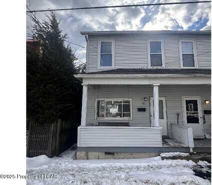 710 Walnut St, Freeland, PA 18224