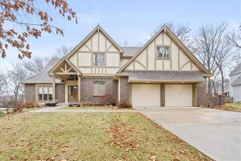 4500 W 125th Terrace, Leawood, KS 66209