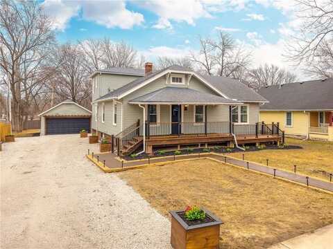 507 NE Douglas Street, Lees Summit, MO 64063